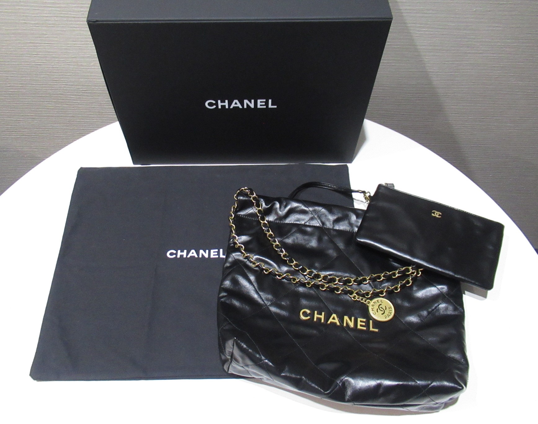 シャネル22 スモールハンドバッグ